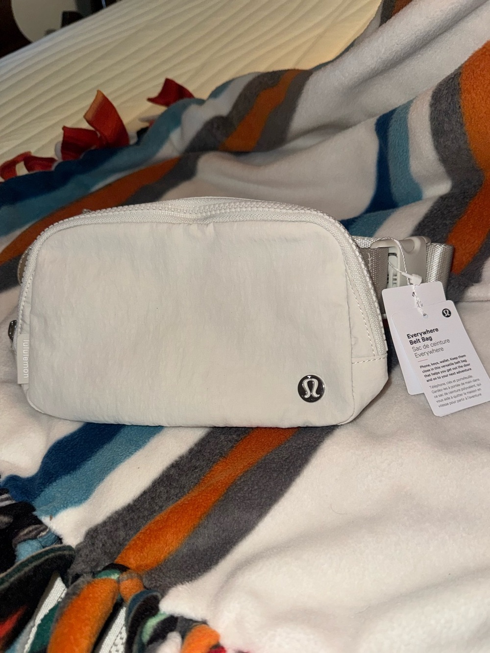 NWT Lululemon White Everywhere Belt Bag